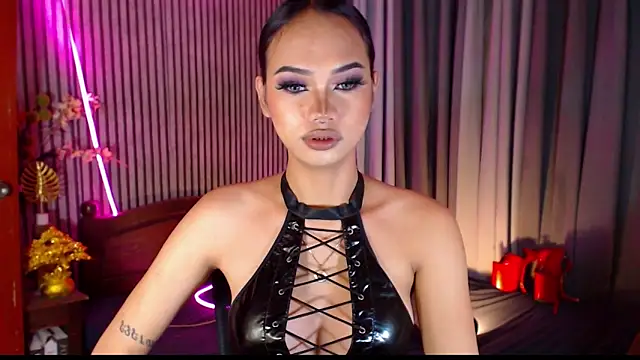 unforgettablejulia - Unforgettablejulia's free webcam - UK Sex Cams