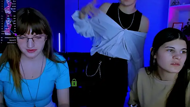 gloria_bubble (Ask my age) - spank ass