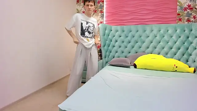 packbev - PackBev's free webcam - UK Sex Cams