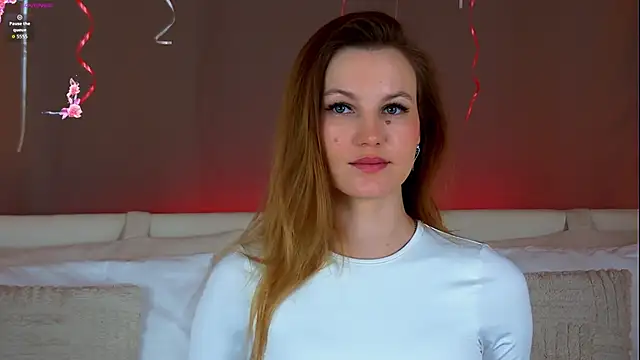 YungTessa webcam
