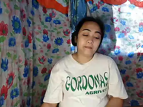 Pinay_Chubby20 webcam