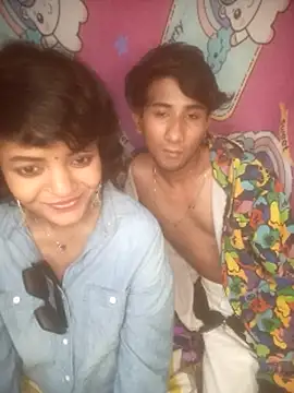 Freakingromance webcam