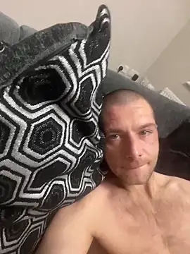 Kinkycouple142 webcam