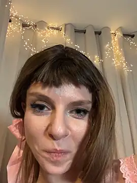 Olivia-Brooks webcam