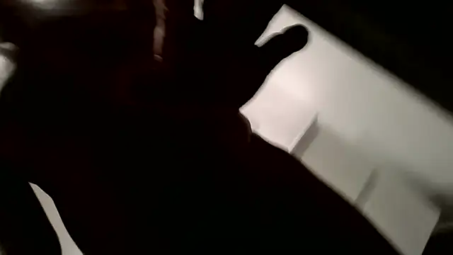 impeccablemodel33 - ImpeccableModel33's free webcam - UK Sex Cams