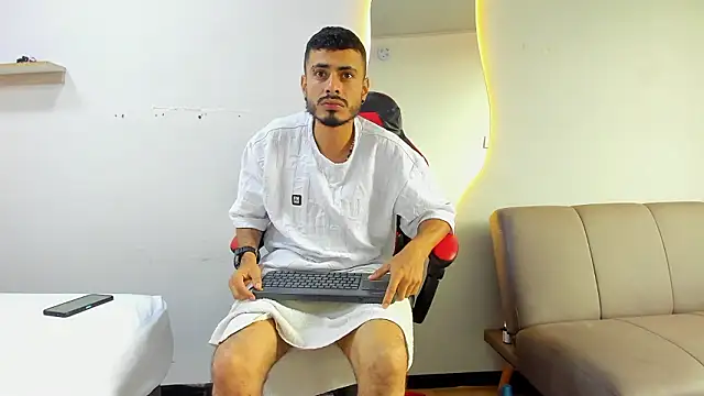 matthewcullen - MatthewCullen's free webcam - UK Sex Cams