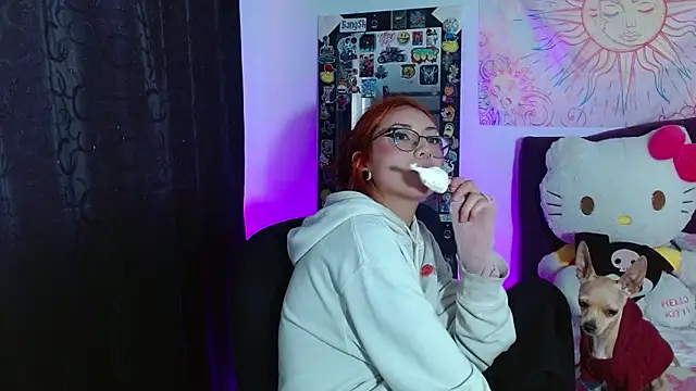 kittymiauu444 webcam