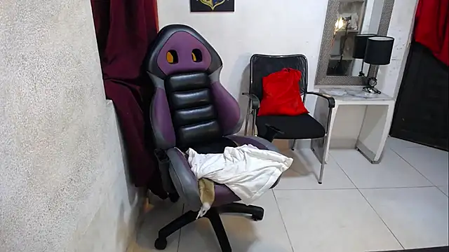 diabla_sexyboobs webcam