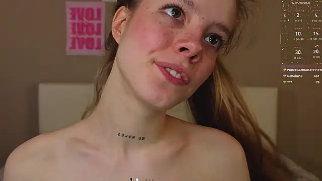 TiffinyMergist webcam