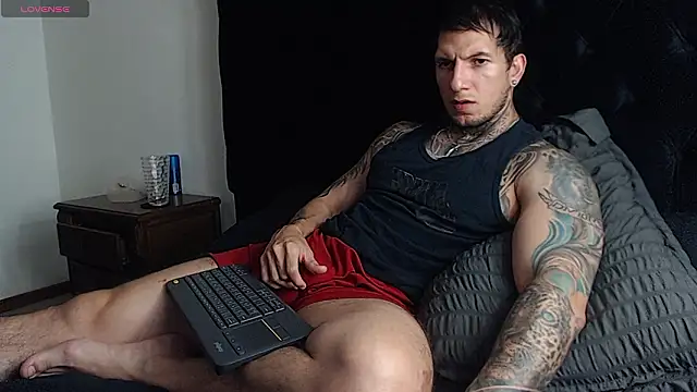 Shane_Clay webcam