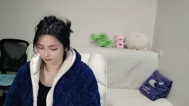 美女-J-o-y-在线直播