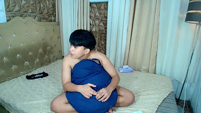 xlovercutietwink webcam