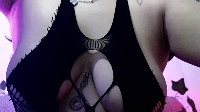 alahia7demon - Alahia7demon's free webcam - UK Sex Cams