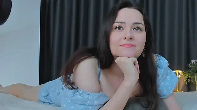 Camilla_Rowen webcam