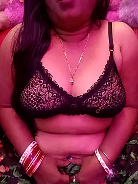 Webcam Model (ella_mariya)  is live.Free join now!