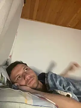 Michaell_Spinelly webcam