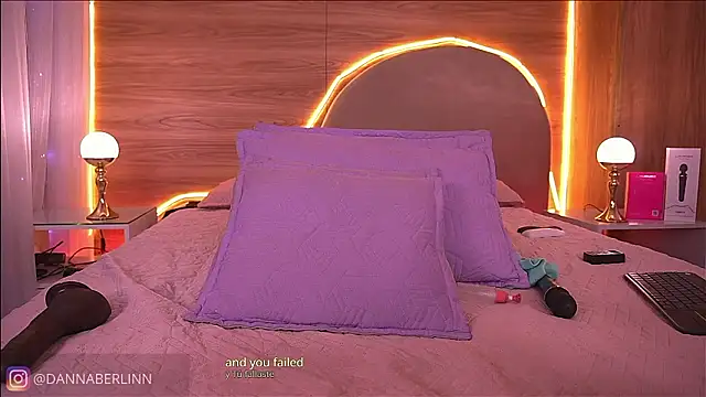 danna_berlin_ webcam