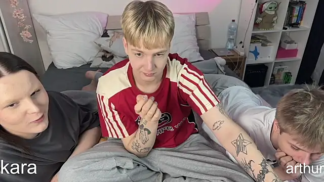 olivertasty Live Webcam on Stripchat