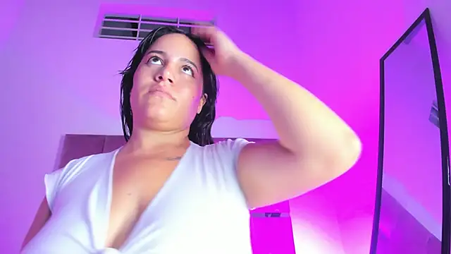 scarlettfox0 - ScarlettFox0's free webcam - UK Sex Cams