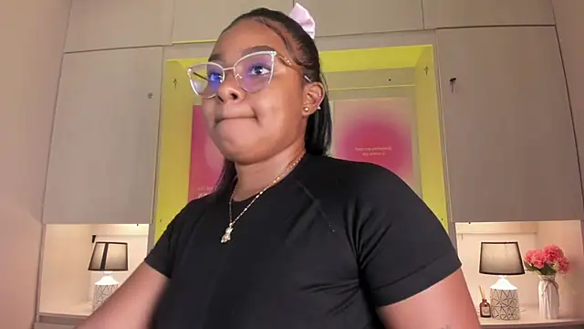 tamaraa_smiith webcam