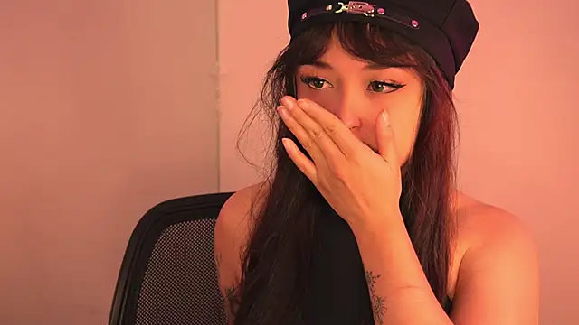 gloomydoll - Gloomydoll's free webcam