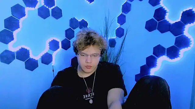 lucas_long_ - Lucas_long_'s free webcam - UK Sex Cams