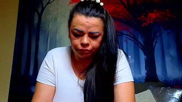 ElizabethEven webcam