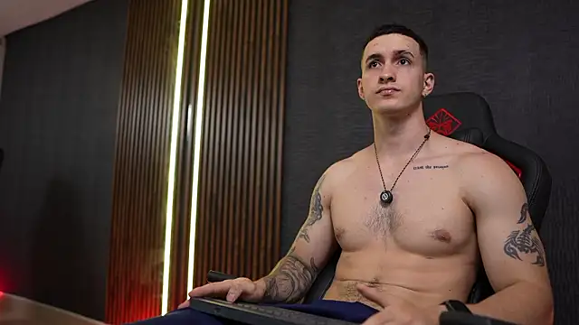 JacksonOlsenn webcam