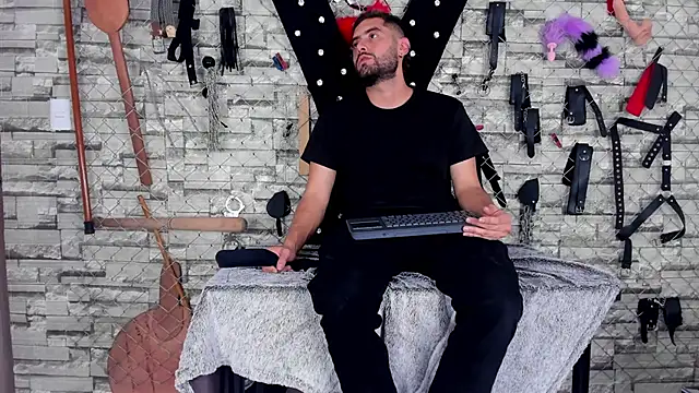 dmorningstar_bdsm - Dmorningstar_bdsm's free webcam