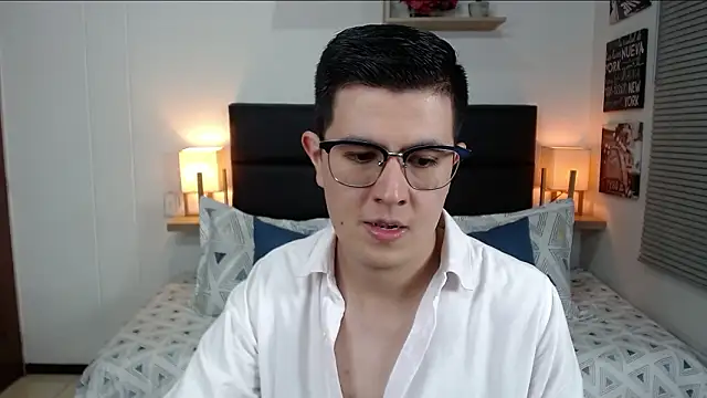 dylan_santiago_ webcam