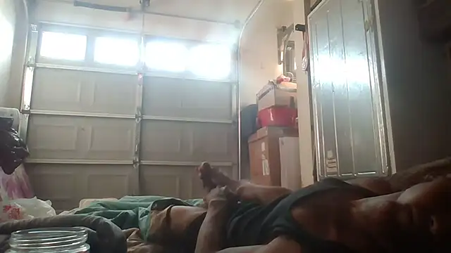 81grandplusthis webcam