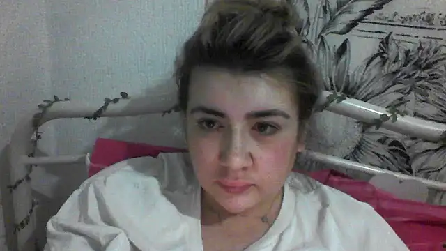 CamilaCherryX webcam