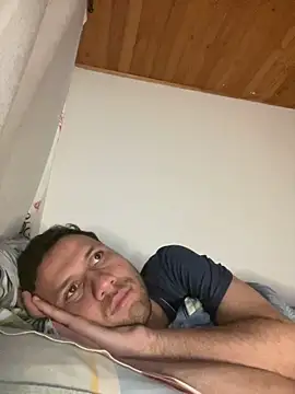 Michaell_Spinelly webcam