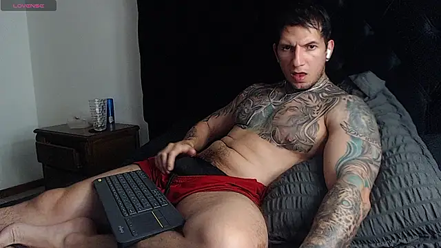 Shane_Clay webcam