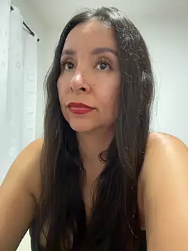 emely_sexx20 webcam