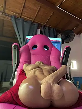 marilynsmith01 (F young) - Ride torso front and oil in bobs