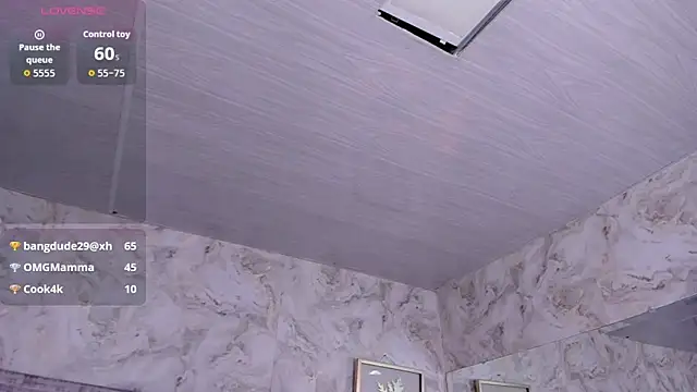 MiaSanders2025 webcam