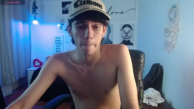 AmethystShadow17 webcam