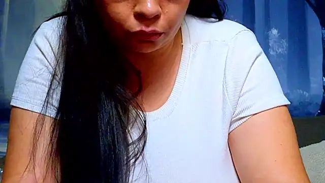 ElizabethEven webcam