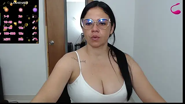 selena_ferri webcam