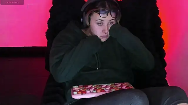 bonnie_moon_ - Bonnie_moon_'s free webcam - UK Sex Cams