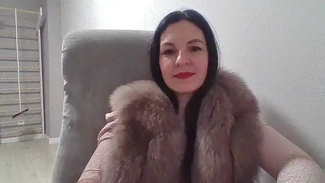 hollysecret77 - HollySecret77's free webcam - UK Sex Cams