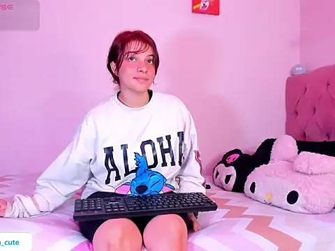 Vannessa__Shy webcam