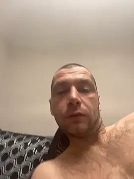 Kinkycouple142 webcam