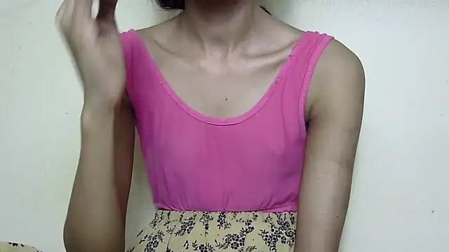 anu_tiny - Anu_tiny's free webcam - UK Sex Cams