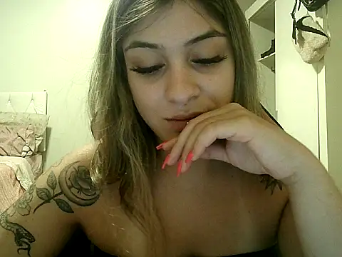 becca_b - Becca_B's free webcam - UK Sex Cams