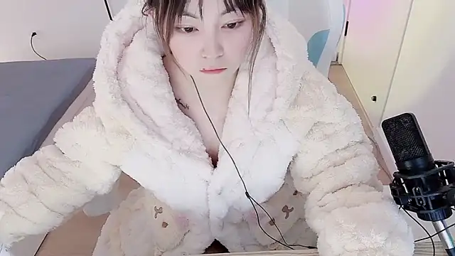 美女-ruirui在线直播