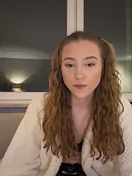 romyxxs Live Webcam on Stripchat