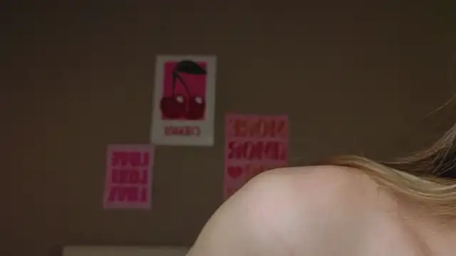 TiffinyMergist webcam