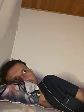 Michaell_Spinelly webcam